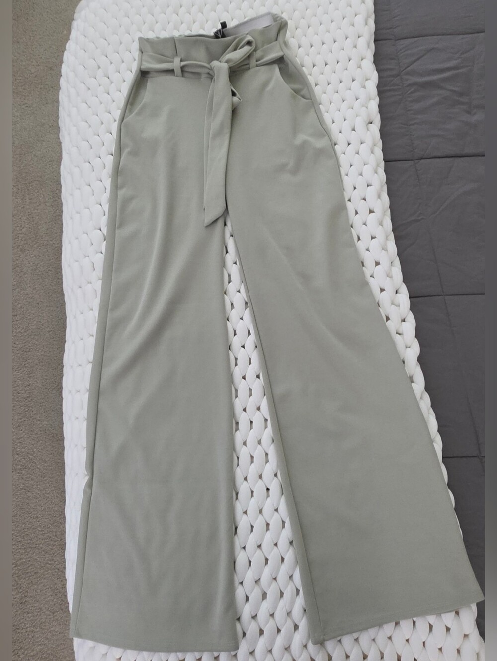 Windsor Sage Wide-Leg Tie-Waist Pants